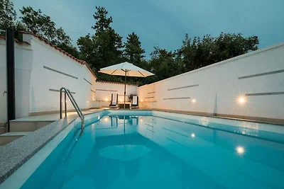 Ferienwohnung mit Schwimmbad