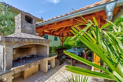 Ferienwohnung mit Pool, Grill und Klimaanlage