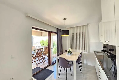 Ferienwohnung mit Garten und Klimaanlage