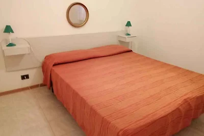Bungalow 80 m vom Strand mitten im Pinienhain
