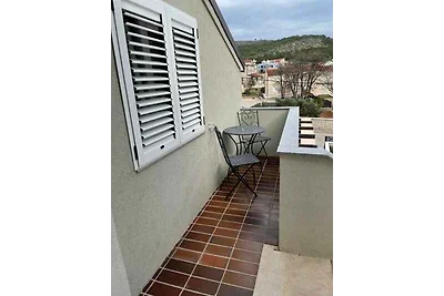 Ferienwohnung mit Klimaanlage und Balkon
