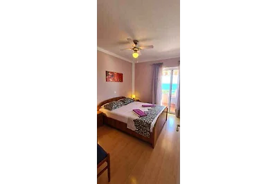 Ferienwohnung Gemeinschaftsterrasse und Grill