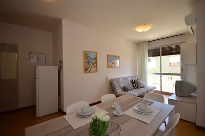 Ferienwohnung mit Balkon und Klimaanlage