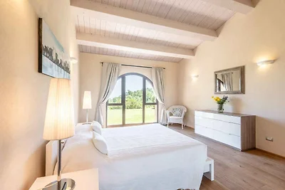 Ferienwohnung mit Terrasse, Klimaanlage und