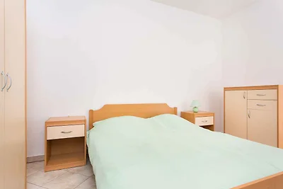 Holiday flat family holiday Baska