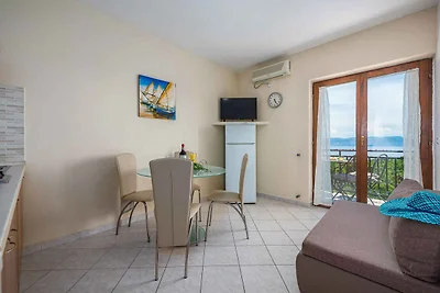 Appartamento Vacanza con famiglia Drenje