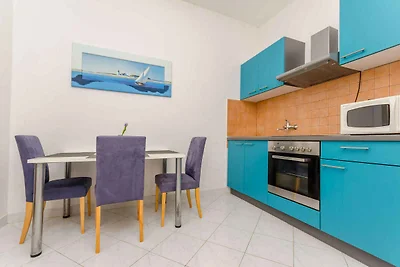 Ferienwohnung mit Klimaanlage und Pool