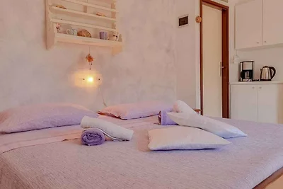 Studio mit Terrasse und Internet