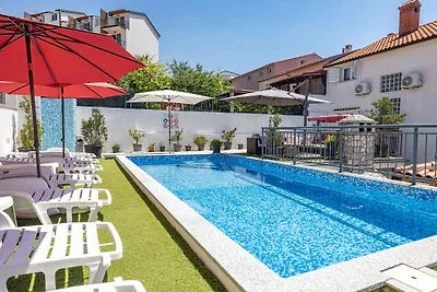 Ferienwohnung mit Terrasse und Meerblick