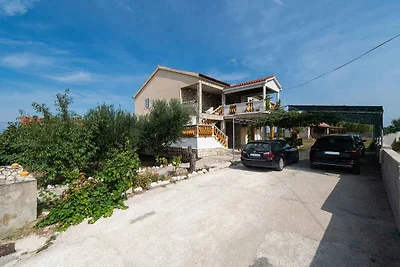 Ferienwohnung mit Klimaanlage und Grill