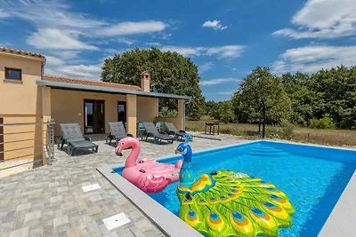 Ferienhaus mit eigenem Aussenpool