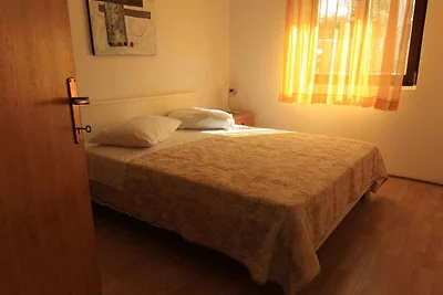 Ferienwohnung mit Terrasse und Meerblick