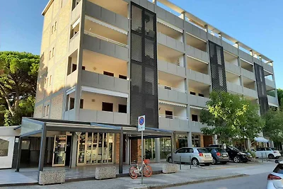 Ferienwohnung mit Balkon und Klimaanlage