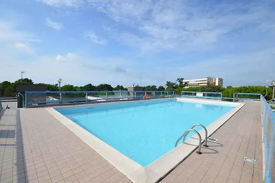 Ferienwohnung mit Klimaanlage, Balkon und