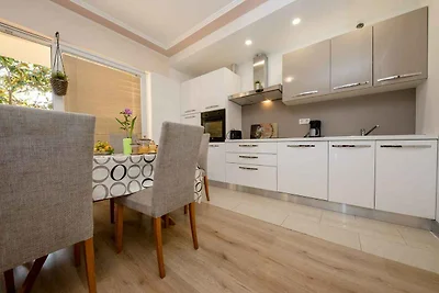 Appartamento Vacanza con famiglia Palit