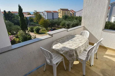 Ferienwohnung mit Pool, Grill und Balkon