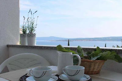 Ferienwohnung mit Terrasse und Klimaanlage