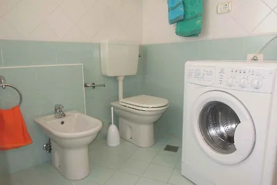 Ferienwohnung mit Klimaanlage und Balkon