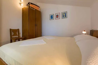 Ferienwohnung mit Terrasse und Meerblick