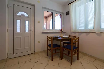 Ferienwohnung mit Pool und Klima