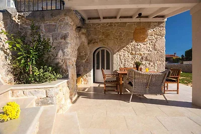 Ferienhaus mit Terrasse und Grill