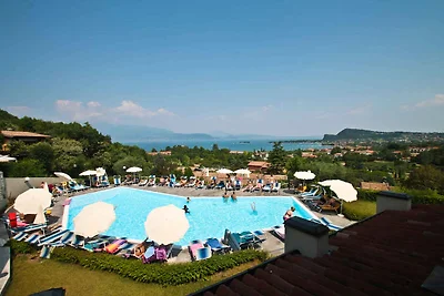Ferienwohnung mit Balkon und Seeblick