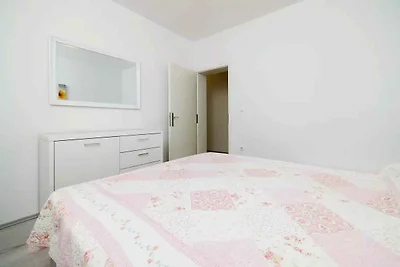 Ferienwohnung mit Terrasse und Meerblick