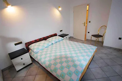 Ferienwohnung mit Klimaanlage und Terrasse