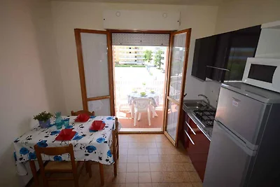 Ferienwohnung mit Klimaanlage, Balkon und