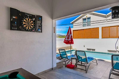 Ferienwohnung mit Schwimmbad