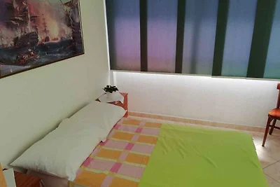 Komfortable Ferienwohnung Ivo mit Meerblick i