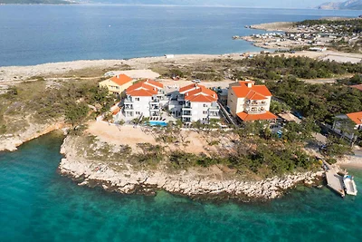 Luxuriöse Apartments mit Meerblick, Pool und 