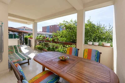 Ferienwohnung mit Terrasse und Grill