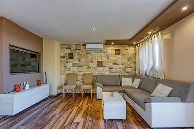 Ferienwohnung mit Balkon und Klimaanlage