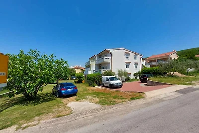 Ferienwohnung mit Klimaanlage und Terrasse