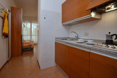 Studio mit Klimaanlage und Balkon