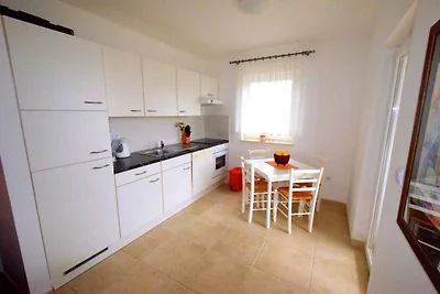 Ferienwohnung 200 m zum Strand