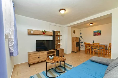 Ferienwohnung mit Klimaanlage und Terrasse