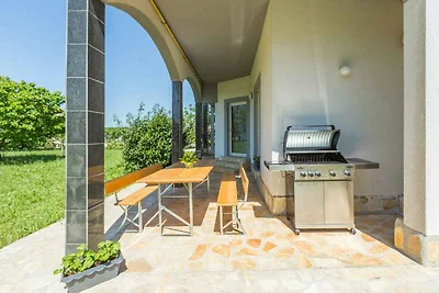 Ferienwohnung mit Klimaanlage und Balkon