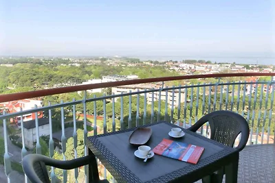 Studio mit Pool und Meerblick