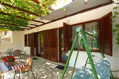 Ferienwohnung mit Terrasse und Klimaanlage