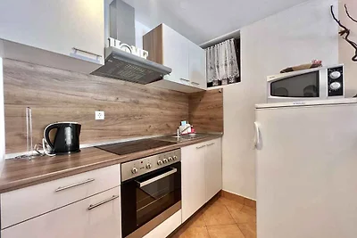 Ferienwohnung mit Terrasse und Klimaanlage