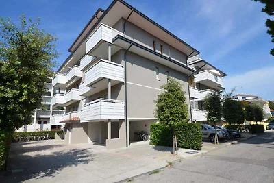 Ferienwohnung mit Klimaanlage und Balkon