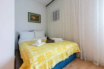 Ferienwohnung mit Terrasse und Klimaanlage