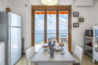 Ferienwohnung mit Klimaanlage und Balkon mit