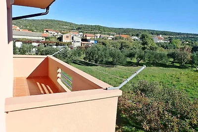 Ferienwohnung mit Klimaanlage und Balkon