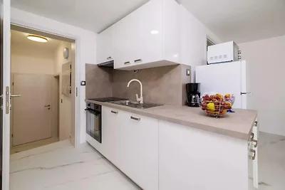 Ferienwohnung mit Klimaanlage,Pool, Grillmögl