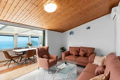 Ferienwohnung an der Küste mit Meerblick