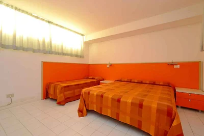 Ferienwohnung mit Klimaanlage, Balkon und