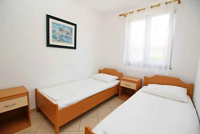 Ferienwohnung mit Klimaanlage und Terrasse